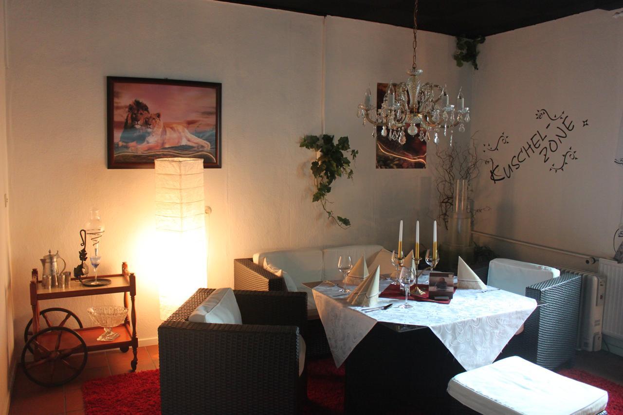 Pension Und Restaurant Die Burg Ehrenfriedersdorf Exteriér fotografie