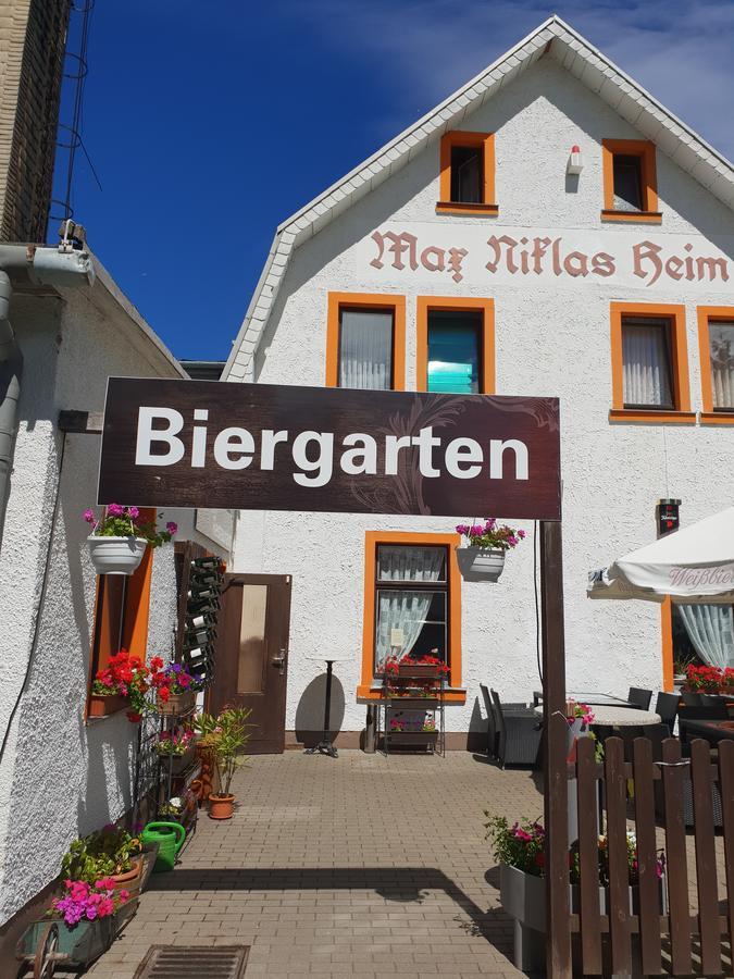 Pension Und Restaurant Die Burg Ehrenfriedersdorf Exteriér fotografie